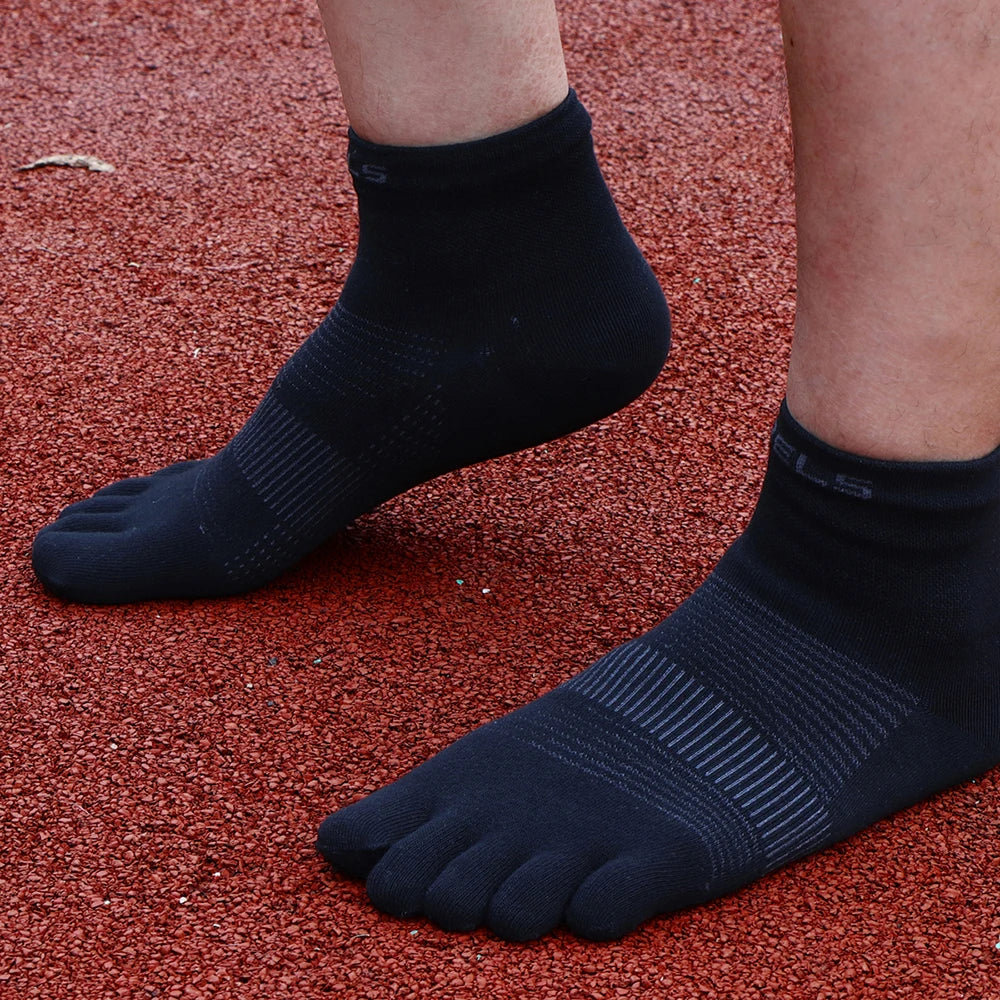 WRELS – 1 Pair CoolMax Sports Socks, Quick-Dry & Breathable for Running & Fitness