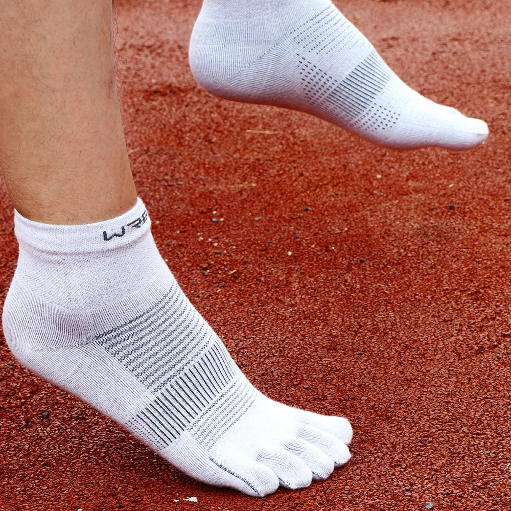 WRELS – 1 Pair CoolMax Sports Socks, Quick-Dry & Breathable for Running & Fitness